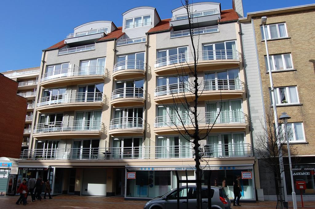 Residentie Hof Van Vlaanderen Nieuwpoort Kültér fotó